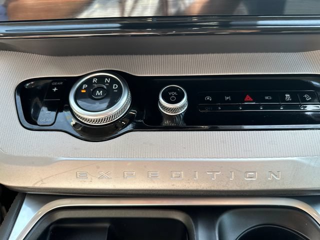 Certified 2025 Ford Expedition Max Active AWD/4WD image 37