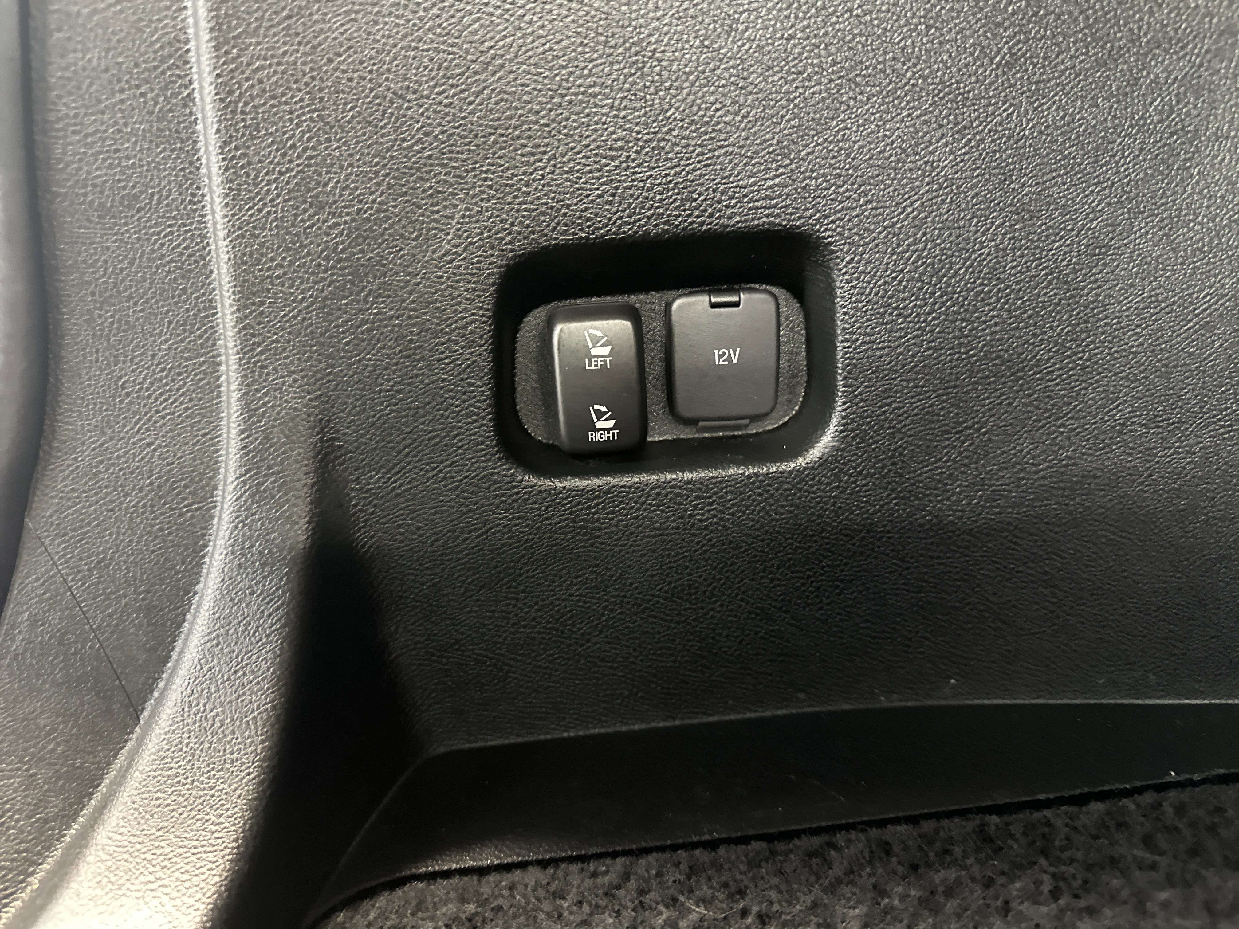 Certified 2022 Ford Edge SEL w/ Convenience Package image 28