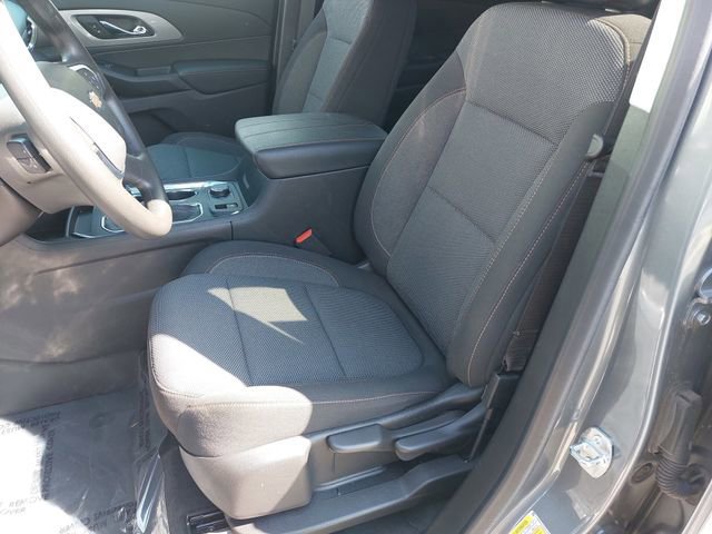Used 2021 Chevrolet Traverse LS image 15
