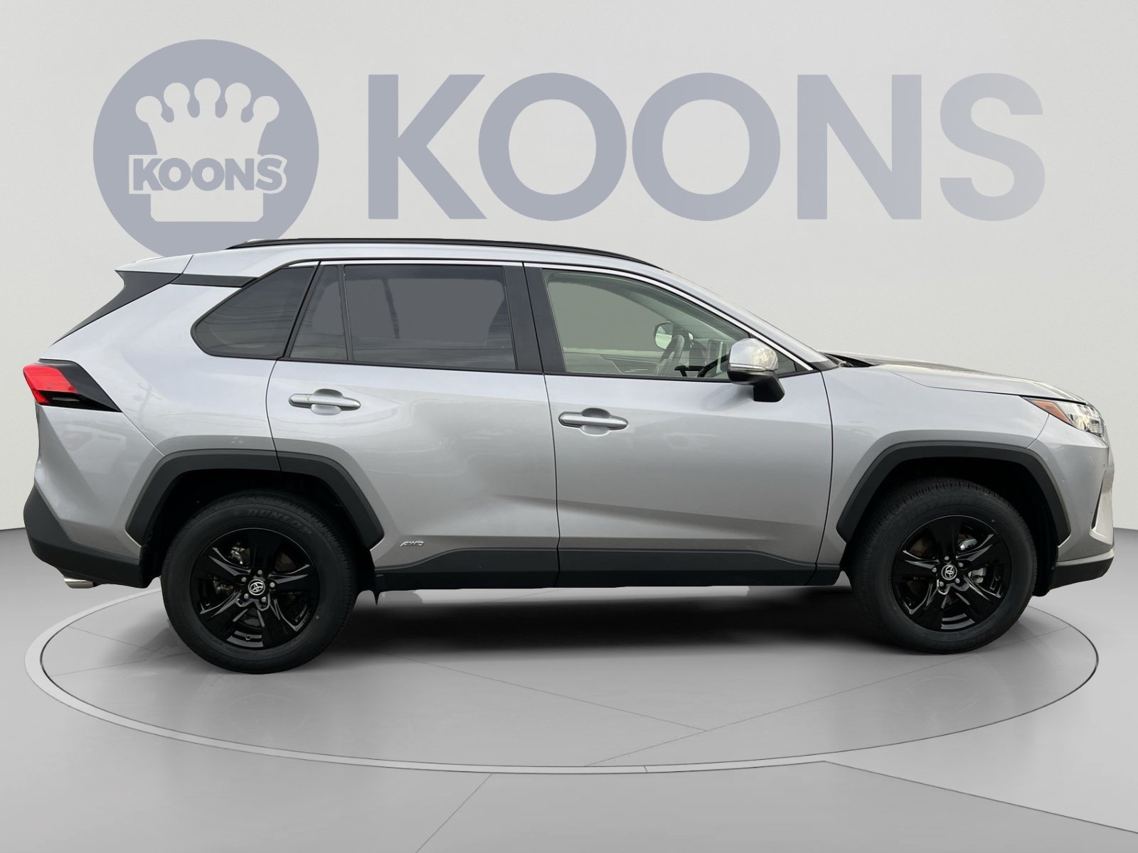 Used 2025 Toyota RAV4 XLE AWD/4WD image 12