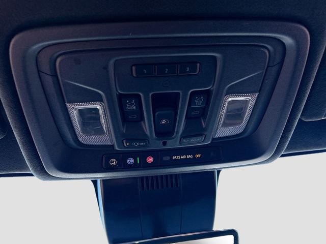 Used 2024 GMC Sierra 2500 Denali Ultimate image 32