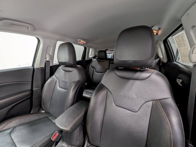 Used 2021 Jeep Compass Limited AWD/4WD image 14