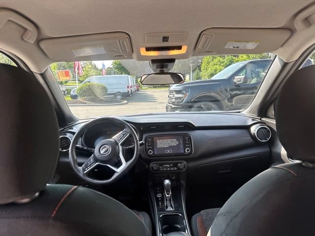 Used 2024 Nissan Kicks SR FWD image 25
