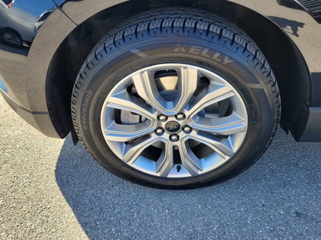 Certified 2023 Ford Edge Titanium image 8