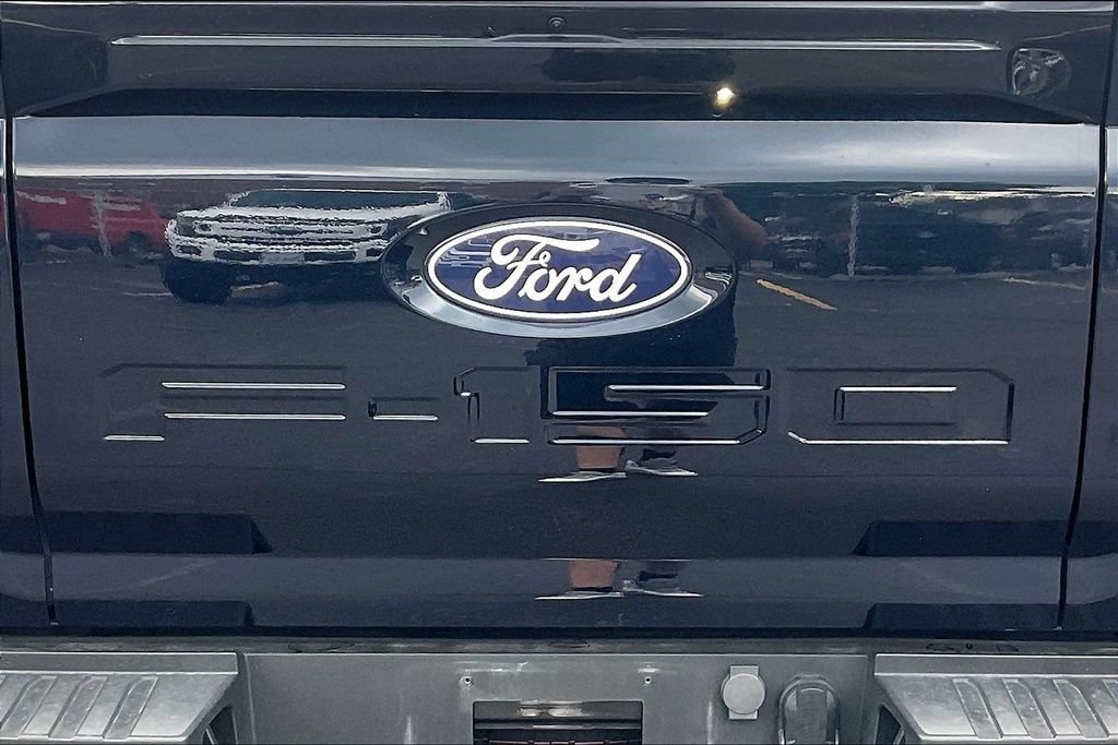 Certified 2024 Ford F150 King Ranch w/ FX4 Off-Road Package AWD/4WD image 31