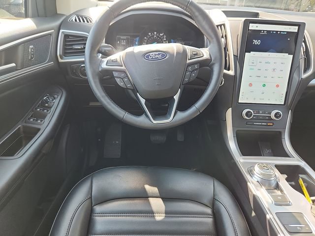 Certified 2023 Ford Edge SEL w/ Convenience Package AWD/4WD image 9