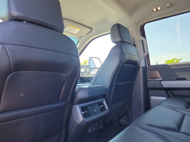 Certified 2025 Ford F250 Lariat w/ Chrome Package AWD/4WD image 9