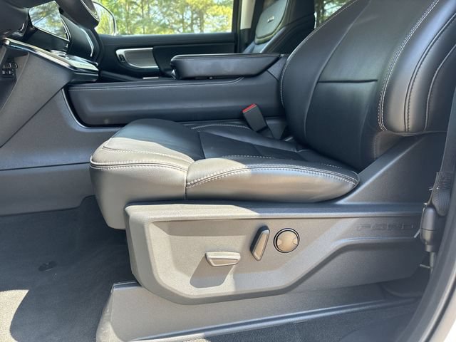 Certified 2025 Ford Expedition Platinum AWD/4WD image 12