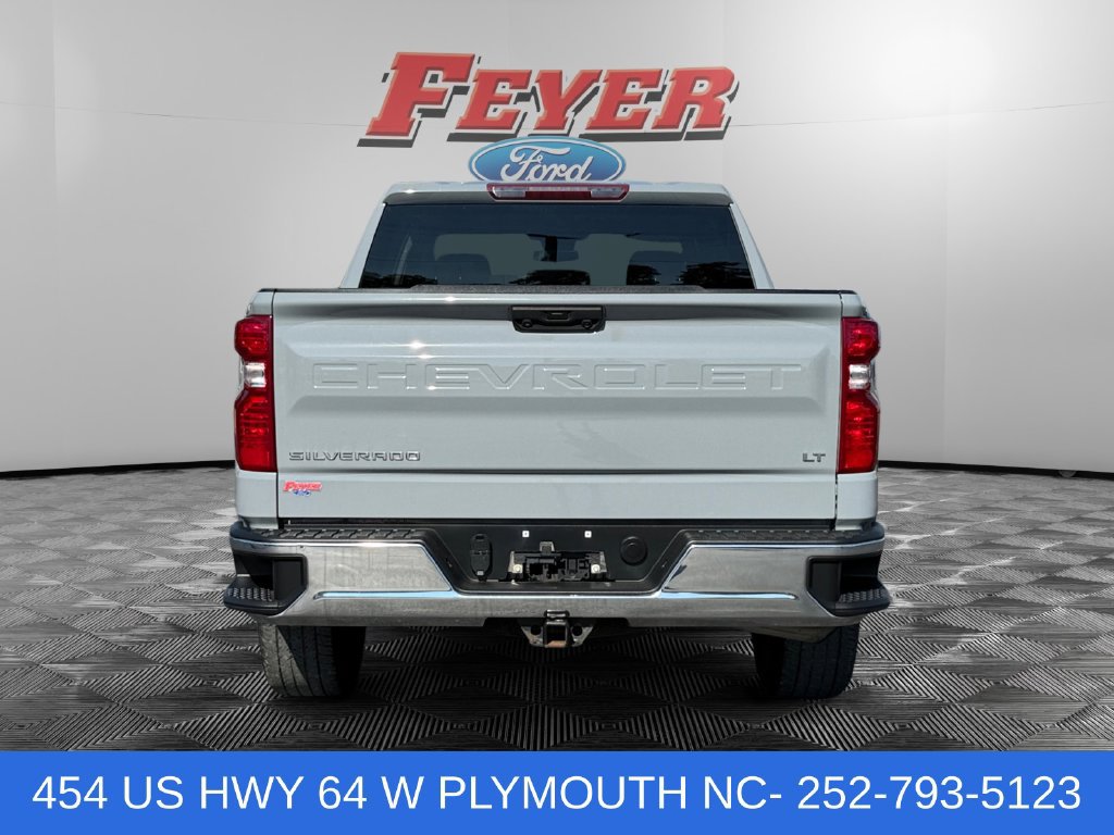 Used 2024 Chevrolet Silverado 1500 LT AWD/4WD image 4