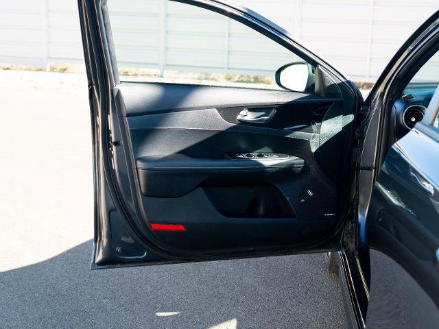 Used 2024 Kia Forte GT-Line w/ GT-Line Premium Package image 12