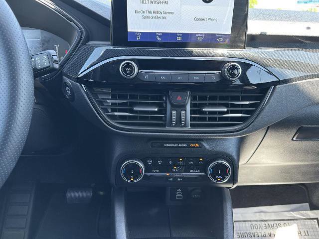 Certified 2025 Ford Escape ST-Line AWD/4WD image 26