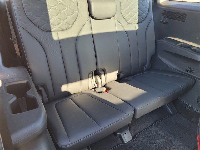 Used 2022 Hyundai Palisade Calligraphy w/ Cargo Package image 16