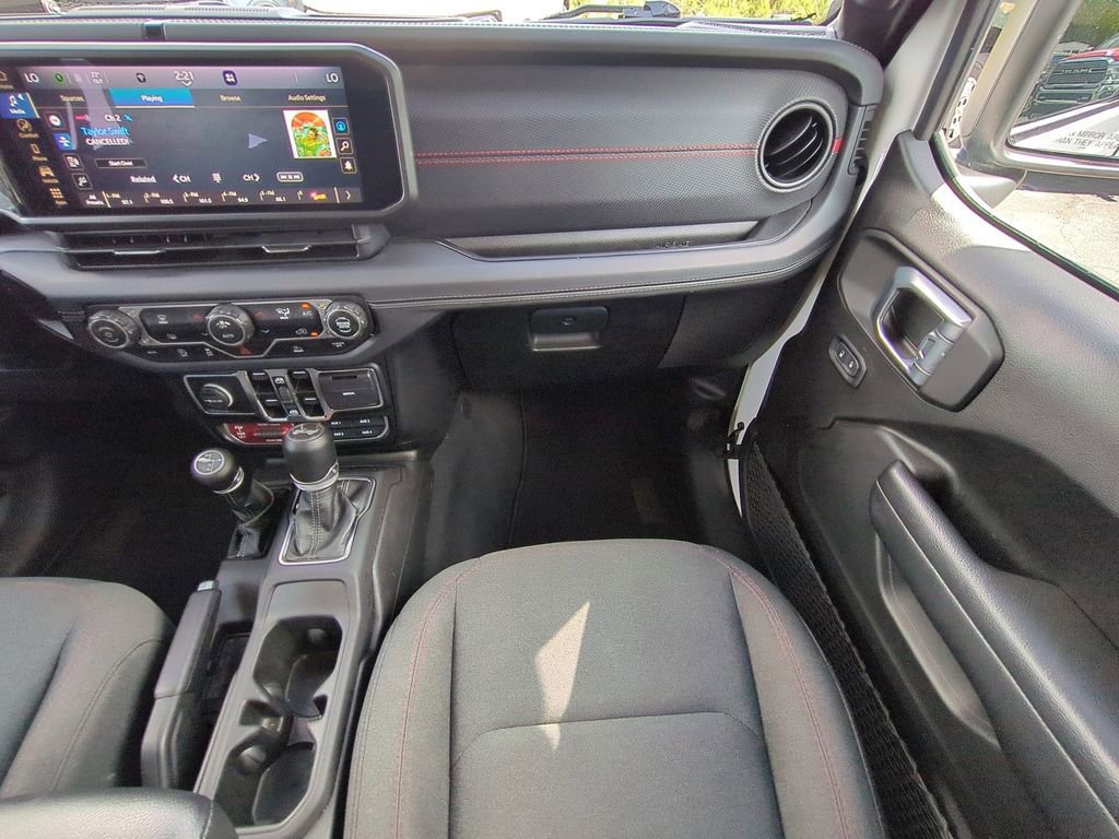 Used 2024 Jeep Wrangler Unlimited Rubicon image 22