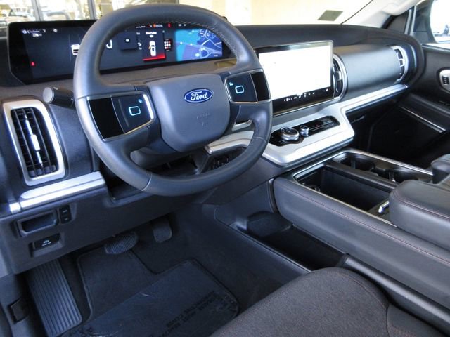 Certified 2025 Ford Expedition Active RWD image 13