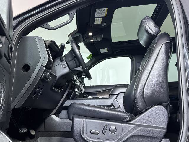 Certified 2019 Ford Expedition Limited w/ Equipment Group 301A image 5