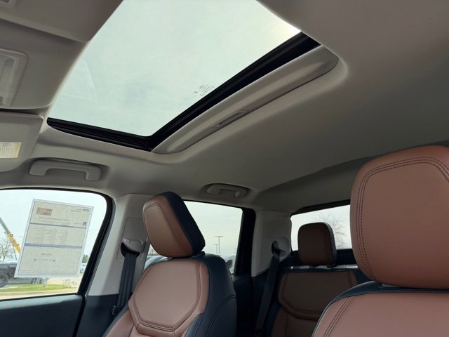 Certified 2022 Ford Maverick Lariat w/ Lariat Luxury Package image 18