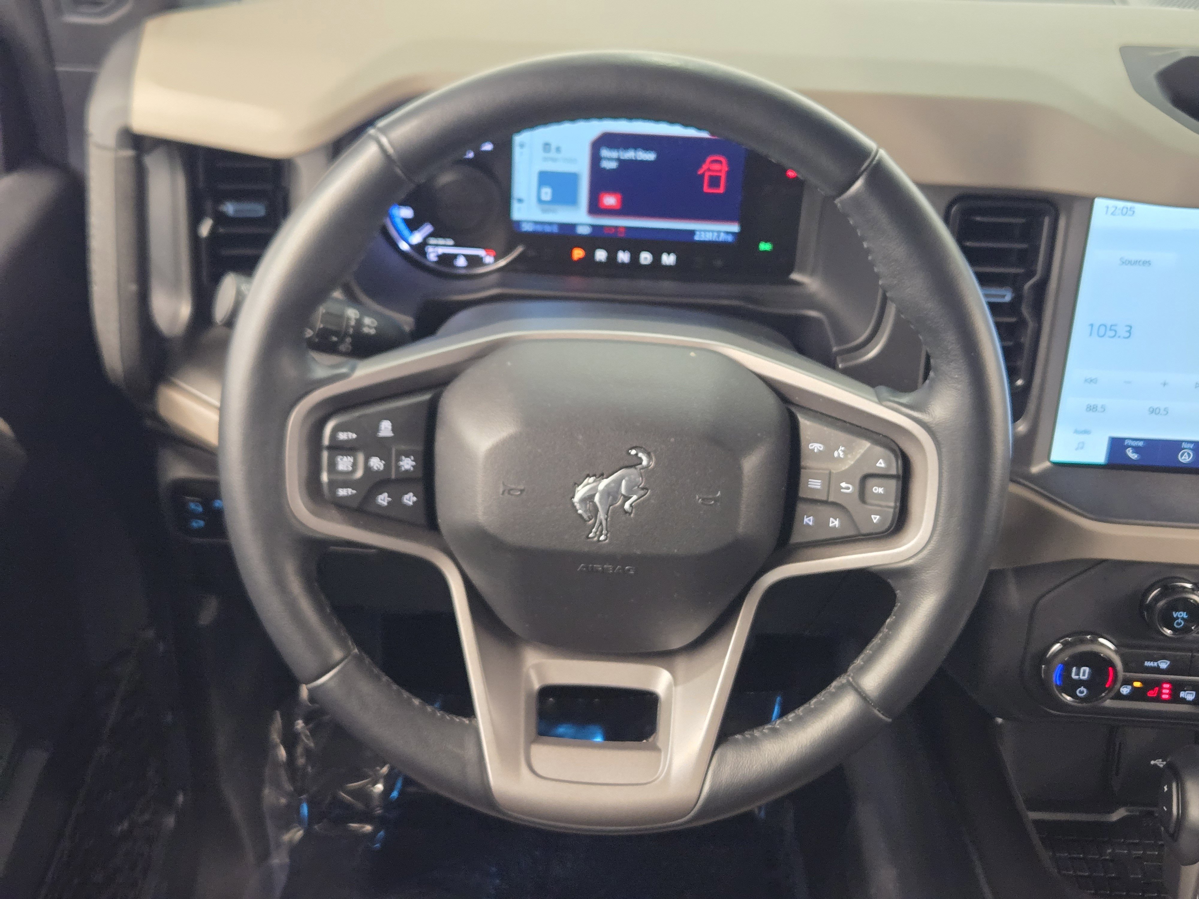 Certified 2024 Ford Bronco Wildtrak image 26