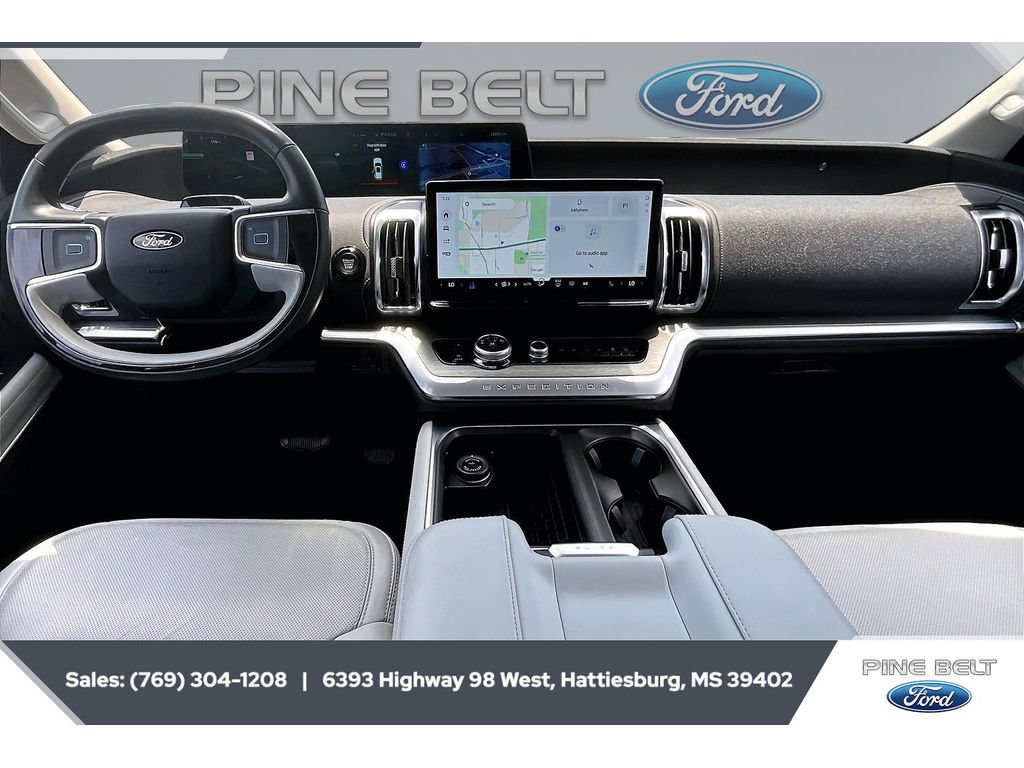 Certified 2025 Ford Expedition Platinum AWD/4WD image 13