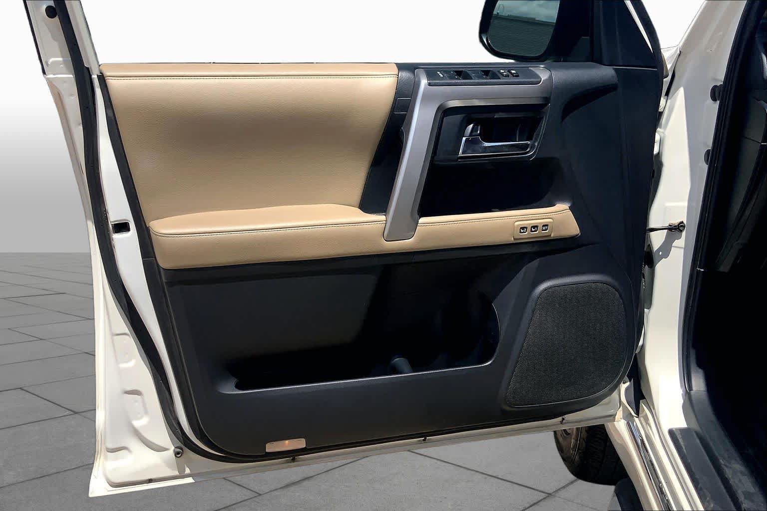 Used 2018 Toyota 4Runner Limited RWD image 22