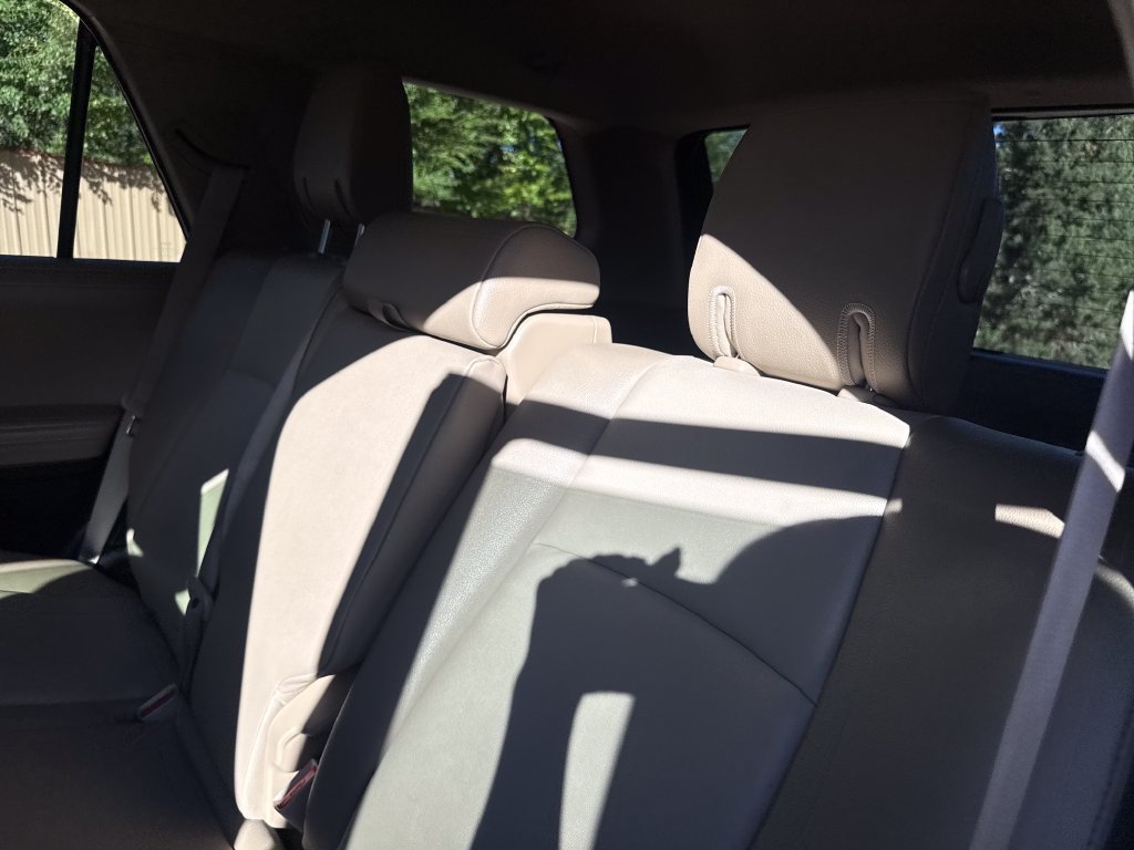 Used 2022 Toyota 4Runner SR5 Premium w/ Moonroof Package AWD/4WD image 23