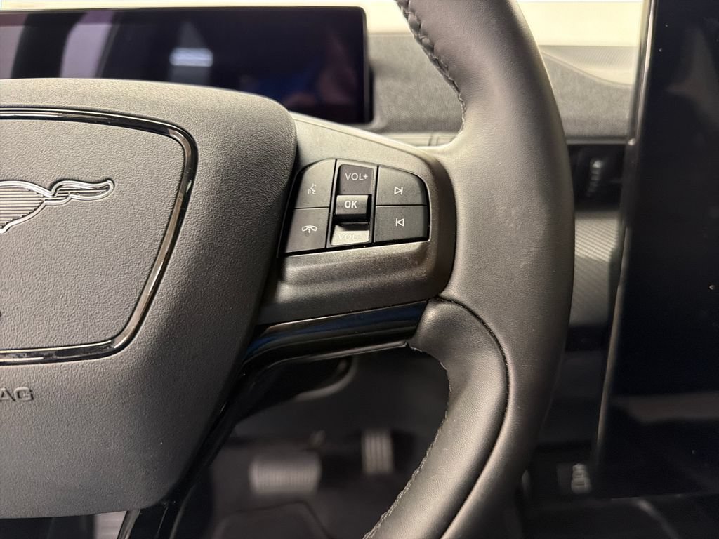 Certified 2025 Ford Mustang Mach-E Premium RWD image 22