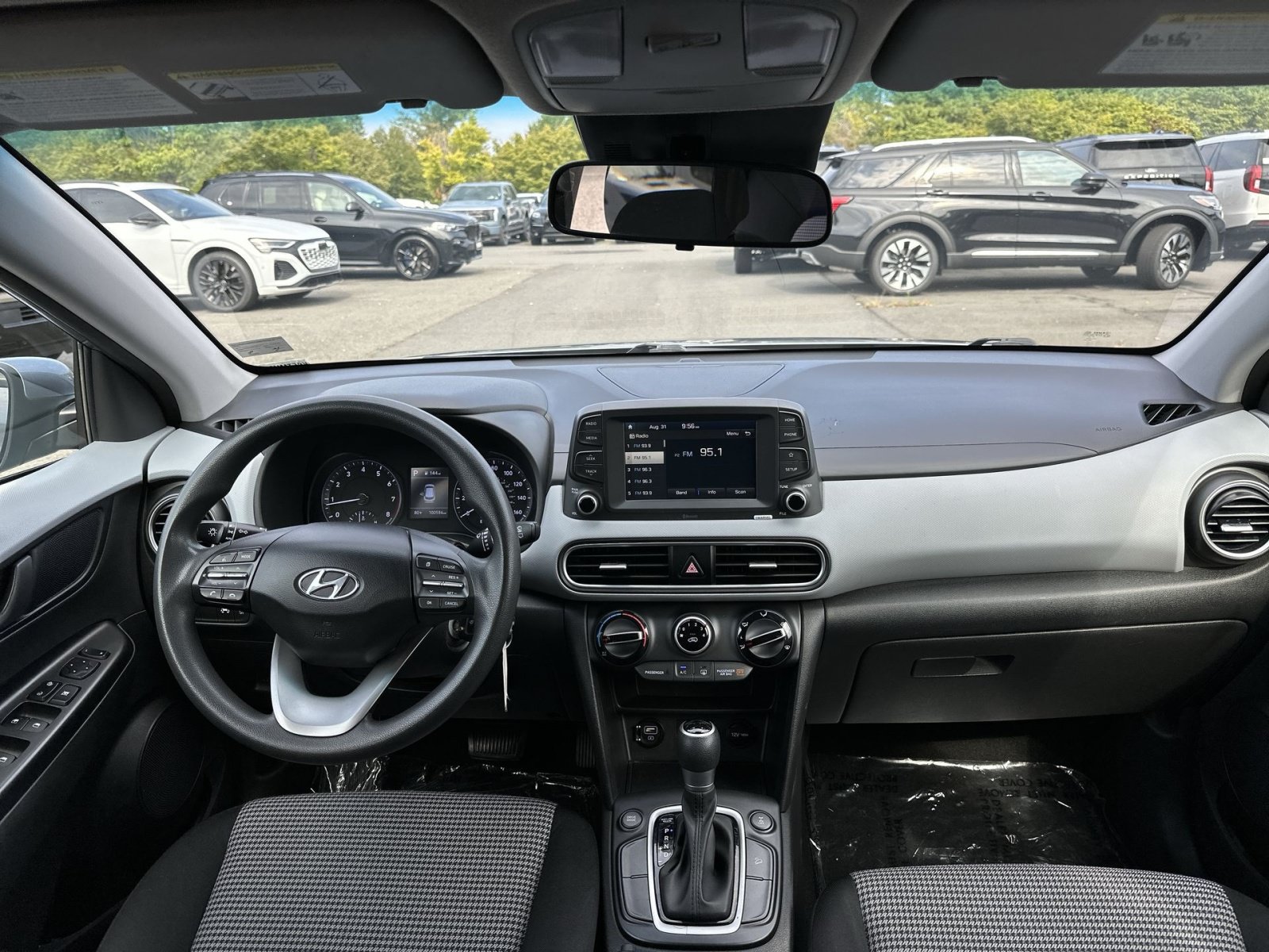 Used 2021 Hyundai Kona SE AWD/4WD image 32