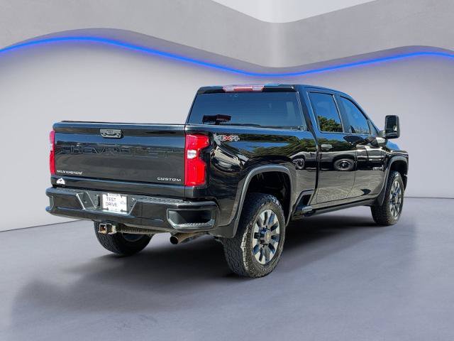 Used 2021 Chevrolet Silverado 2500 Custom w/ Custom Value Package AWD/4WD image 3
