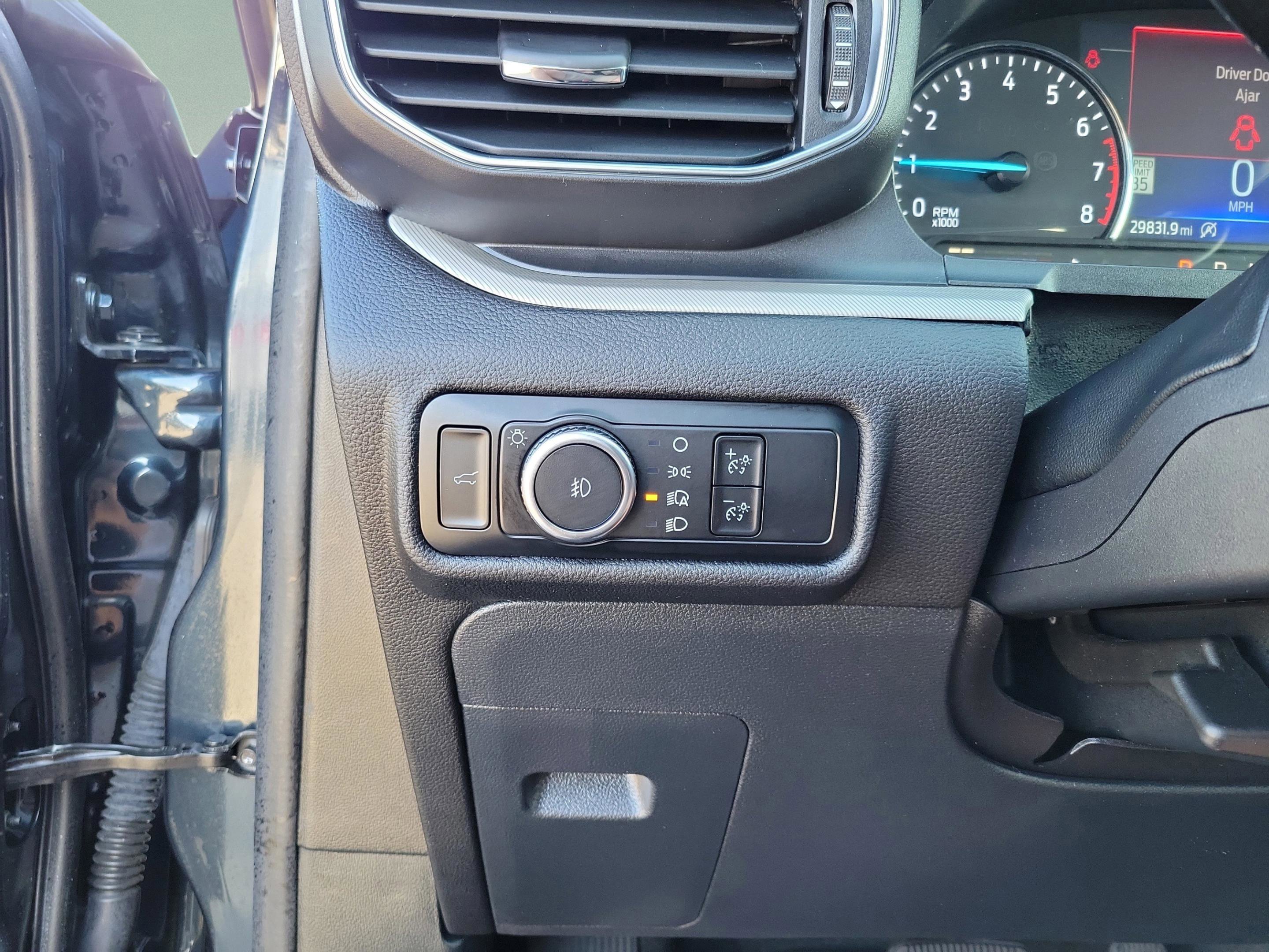 Certified 2023 Ford Explorer XLT w/ Equipment Group 202A image 10