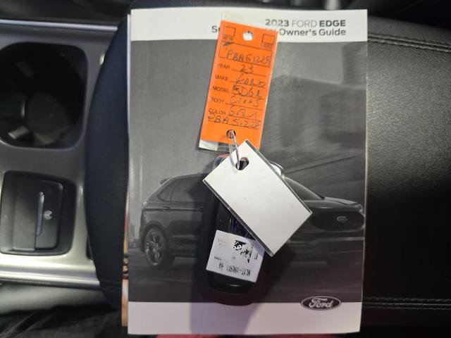 Certified 2023 Ford Edge SEL w/ Convenience Package AWD/4WD image 12