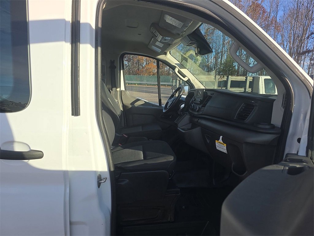 Certified 2024 Ford Transit 250 Low Roof w/ Exterior Upgrade Package image 9