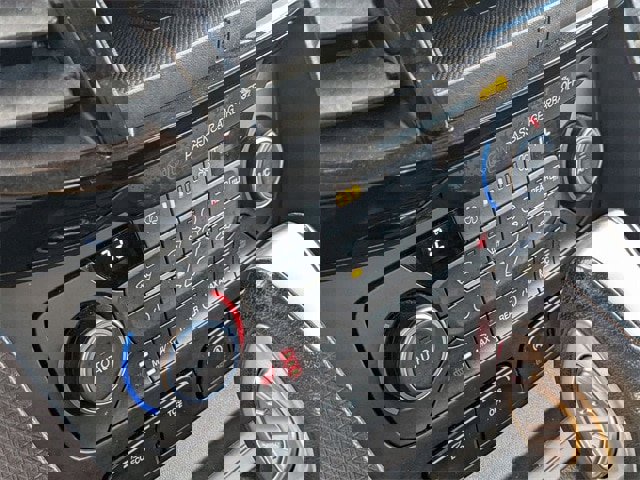 Certified 2020 Ford Transit Connect Titanium w/ Trailer Tow Package image 22