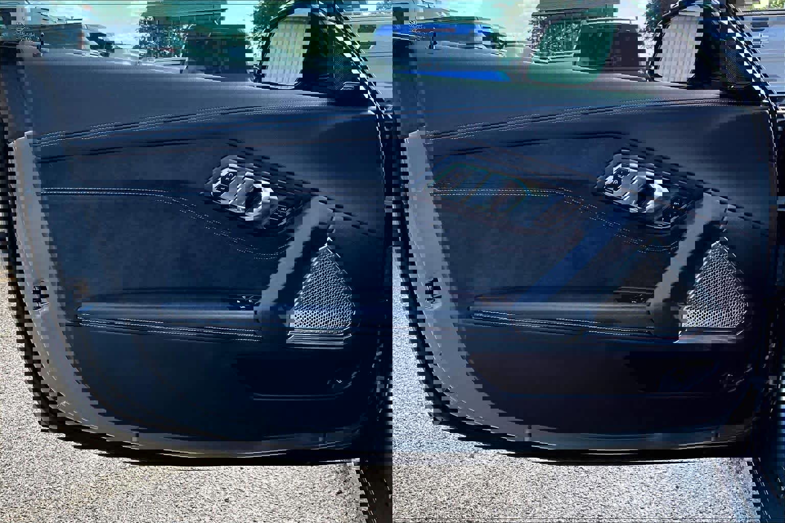 Used 2024 BMW Z4 sDrive30i w/ Shadowloine Package image 23