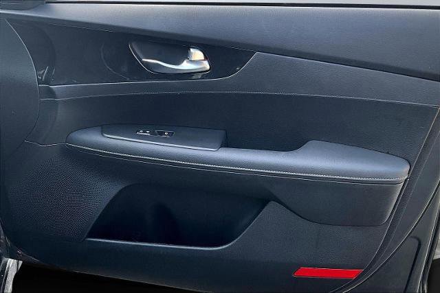 Used 2024 Kia Forte GT-Line image 27