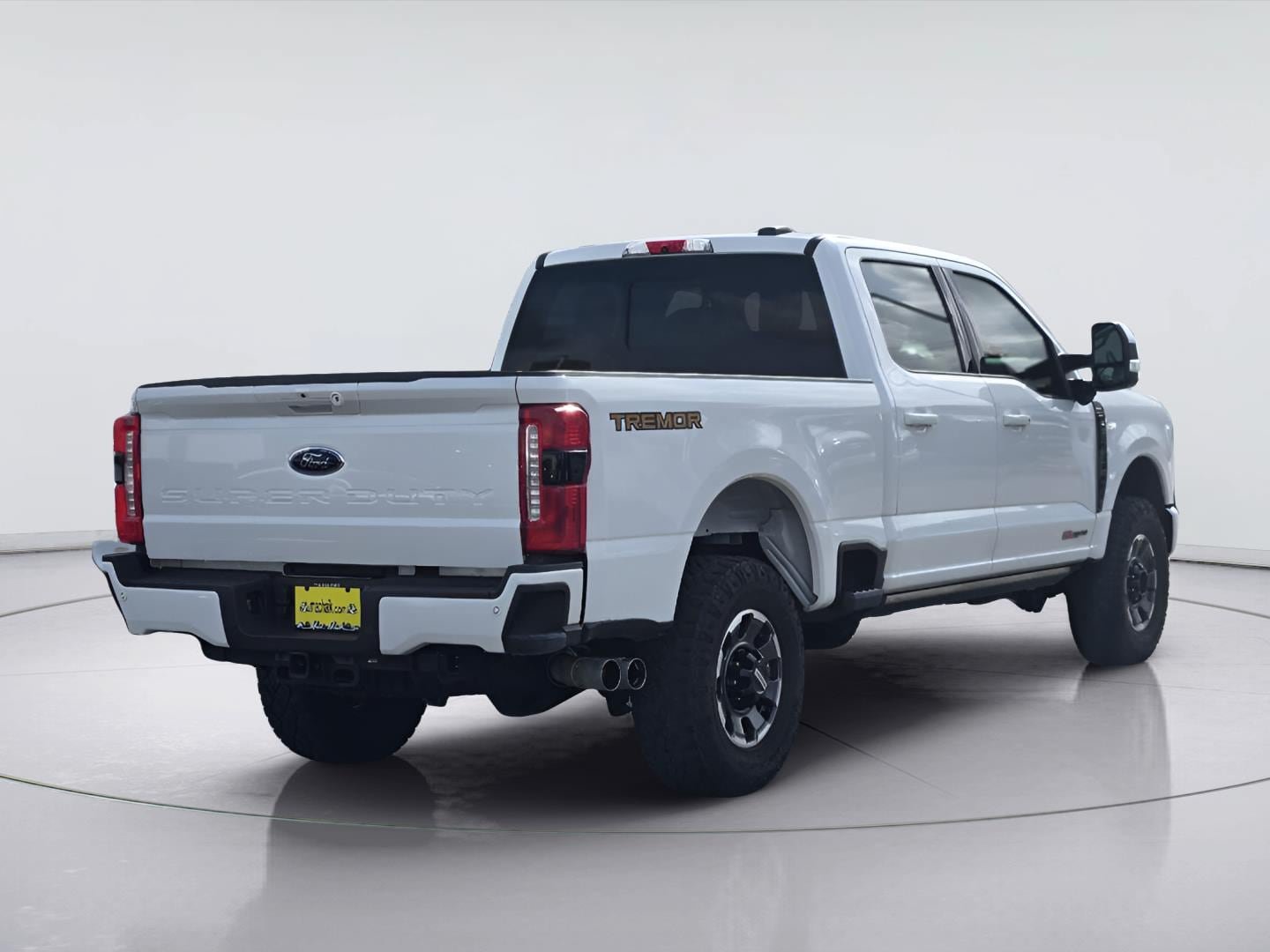 Certified 2023 Ford F250 Lariat w/ Lariat Ultimate Package AWD/4WD image 8