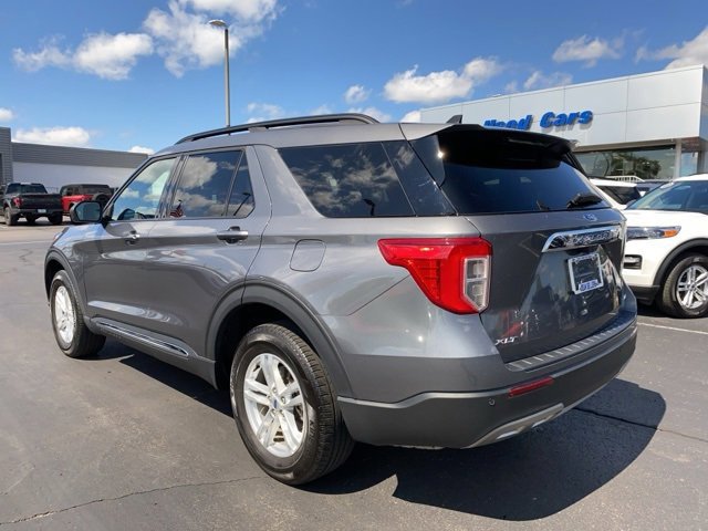 Certified 2023 Ford Explorer XLT w/ Equipment Group 202A image 5