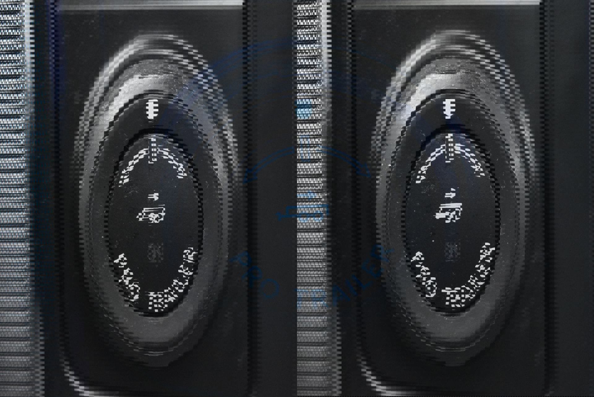 Certified 2022 Ford F150 Platinum w/ Equipment Group 701A High image 31