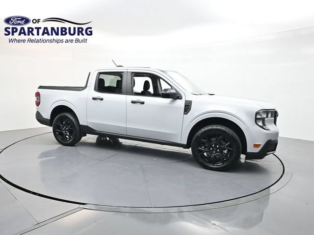 Certified 2025 Ford Maverick XLT w/ XLT Luxury Package AWD/4WD image 1