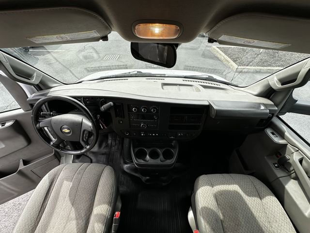 Used 2022 Chevrolet Express 3500 w/ Power Convenience Package image 12