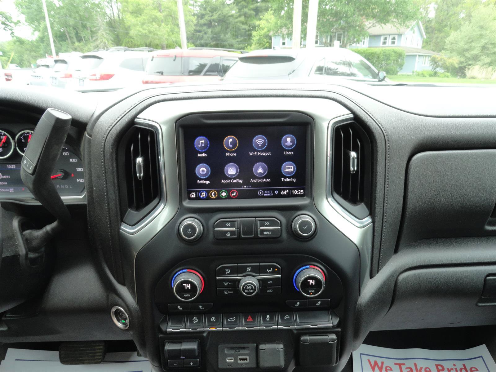 Used 2021 Chevrolet Silverado 1500 LT AWD/4WD image 16