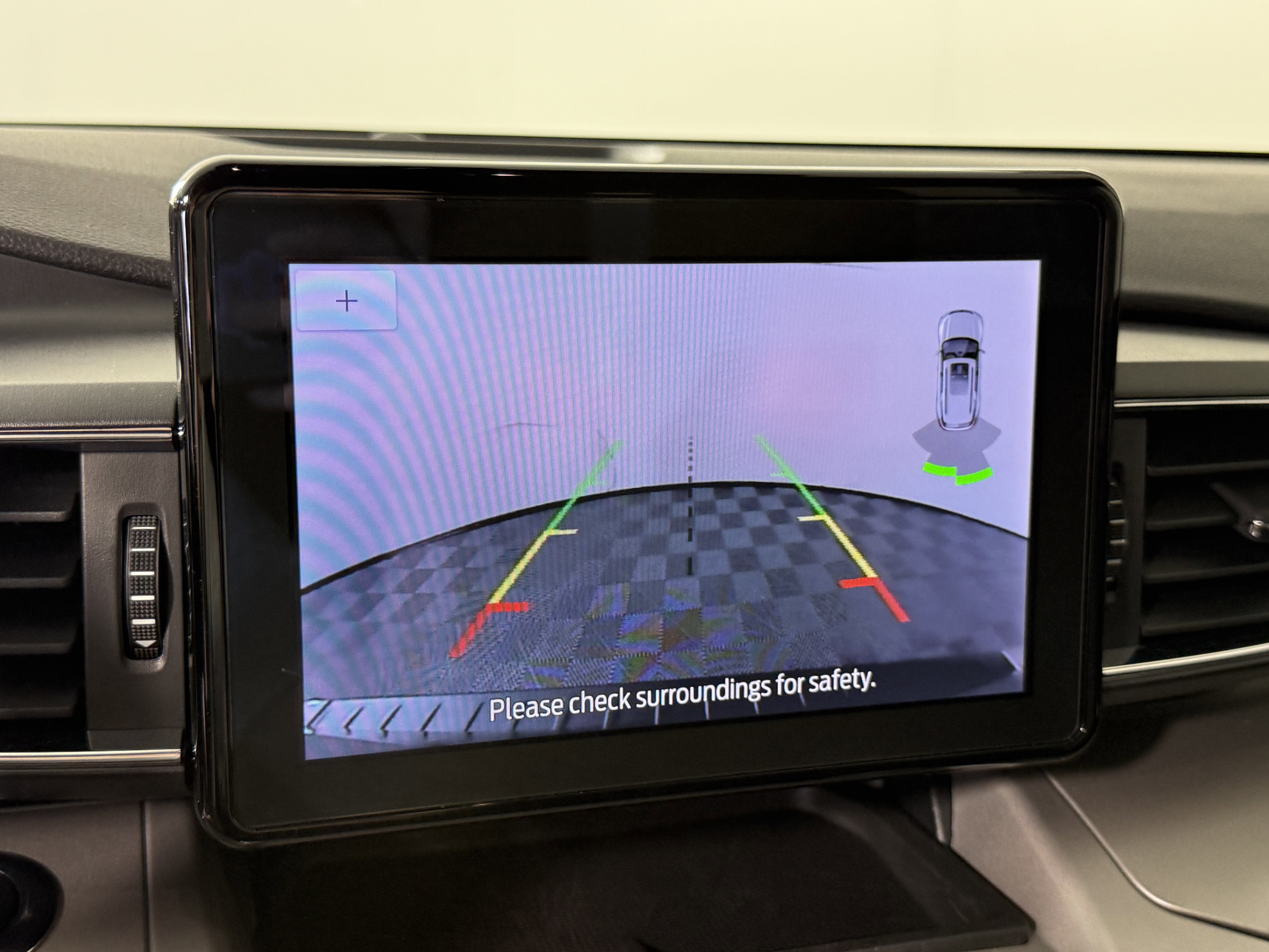 Certified 2023 Ford Explorer XLT w/ Equipment Group 202A image 21