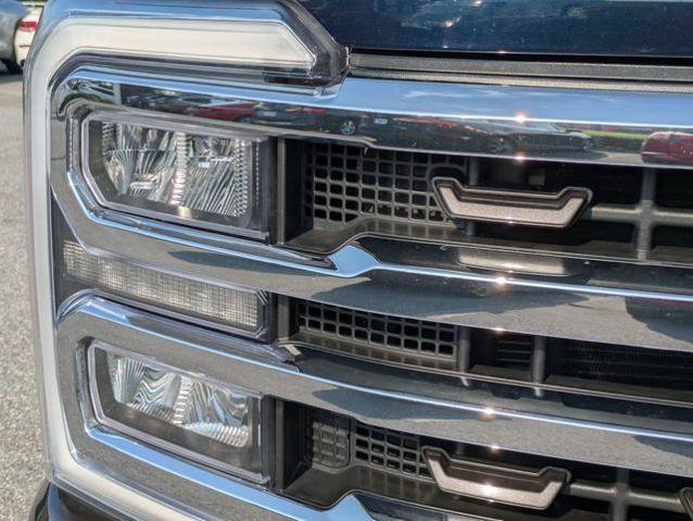 Certified 2024 Ford F250 King Ranch AWD/4WD image 10