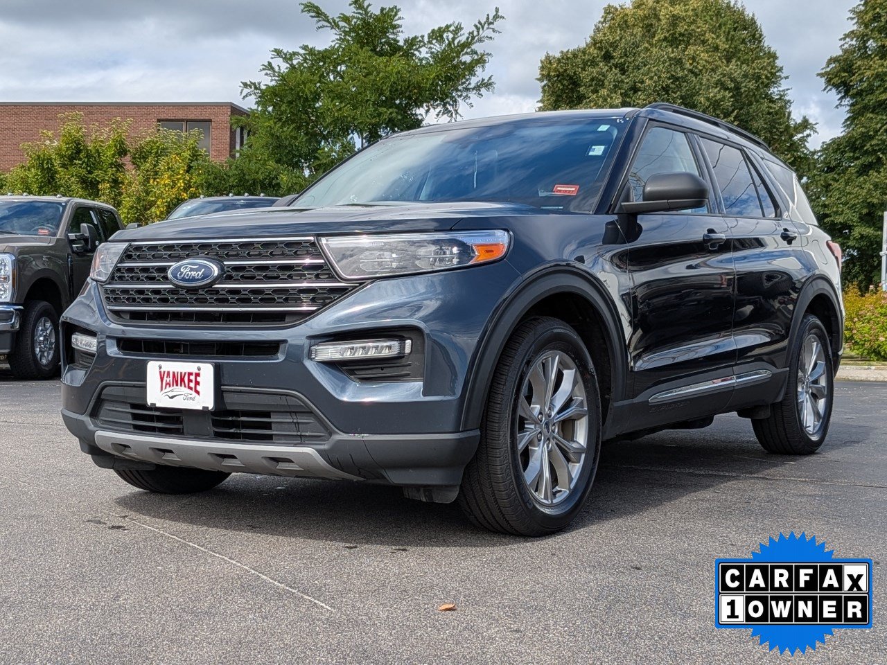 Certified 2024 Ford Explorer XLT w/ Equipment Group 202A AWD/4WD image 8