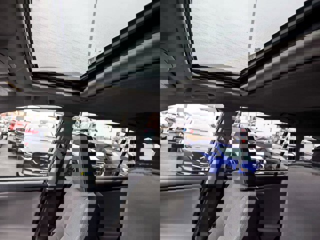 Used 2018 Toyota RAV4 XLE image 14