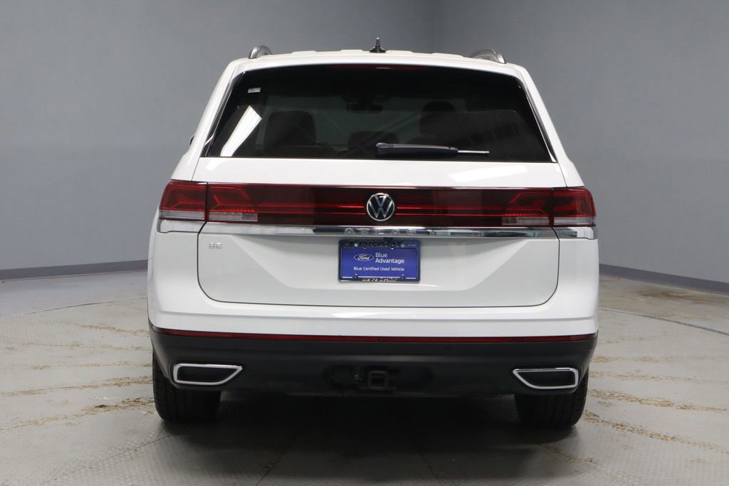 Used 2025 Volkswagen Atlas SE FWD image 4