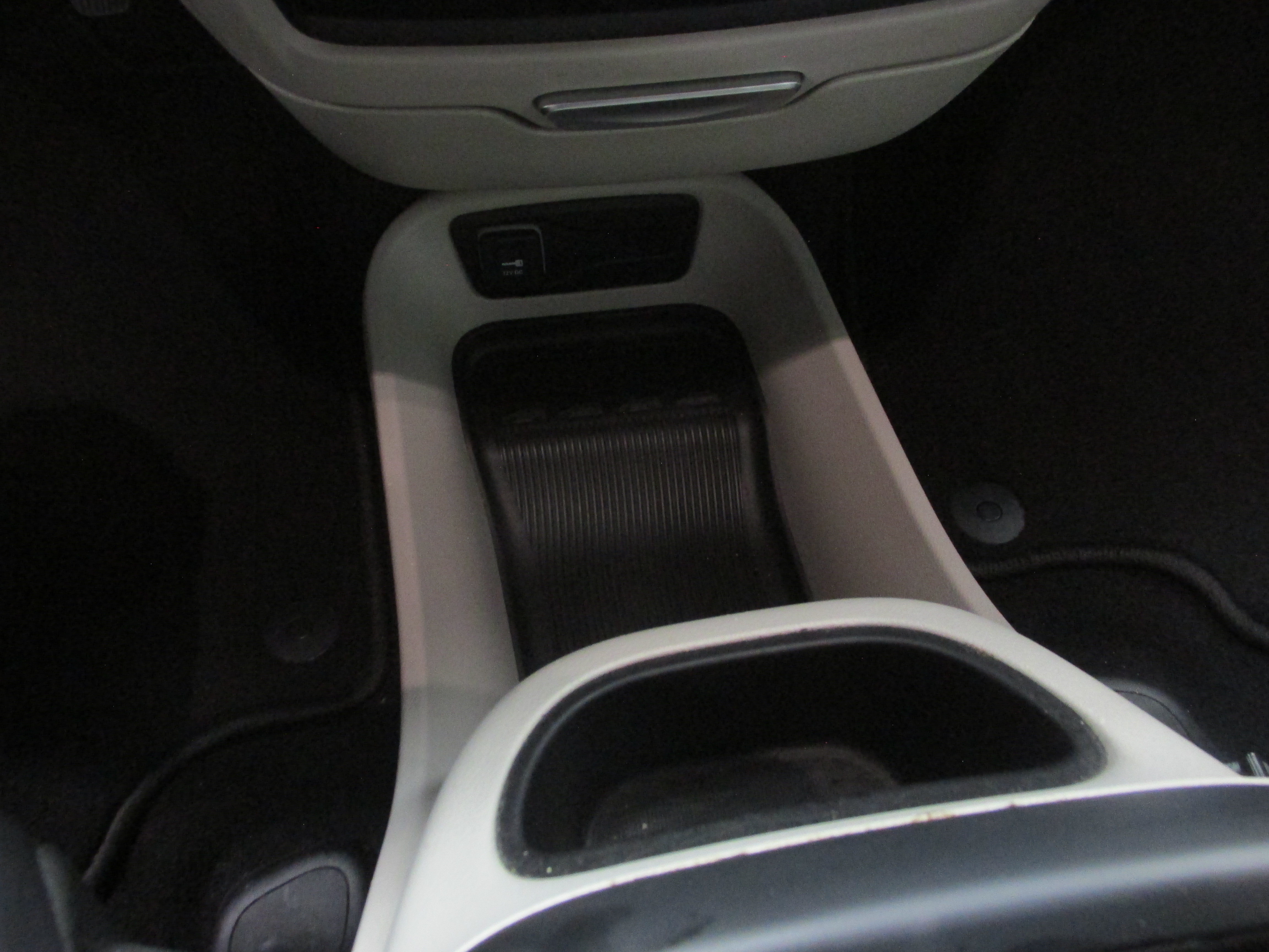 Used 2023 Chrysler Pacifica Touring-L FWD image 37