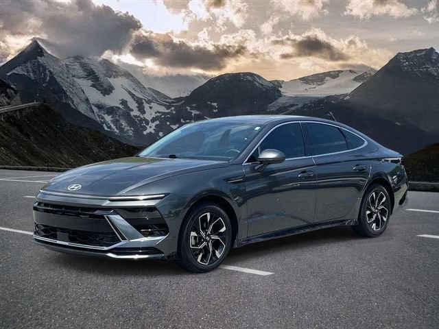 Used 2024 Hyundai Sonata SEL FWD image 1