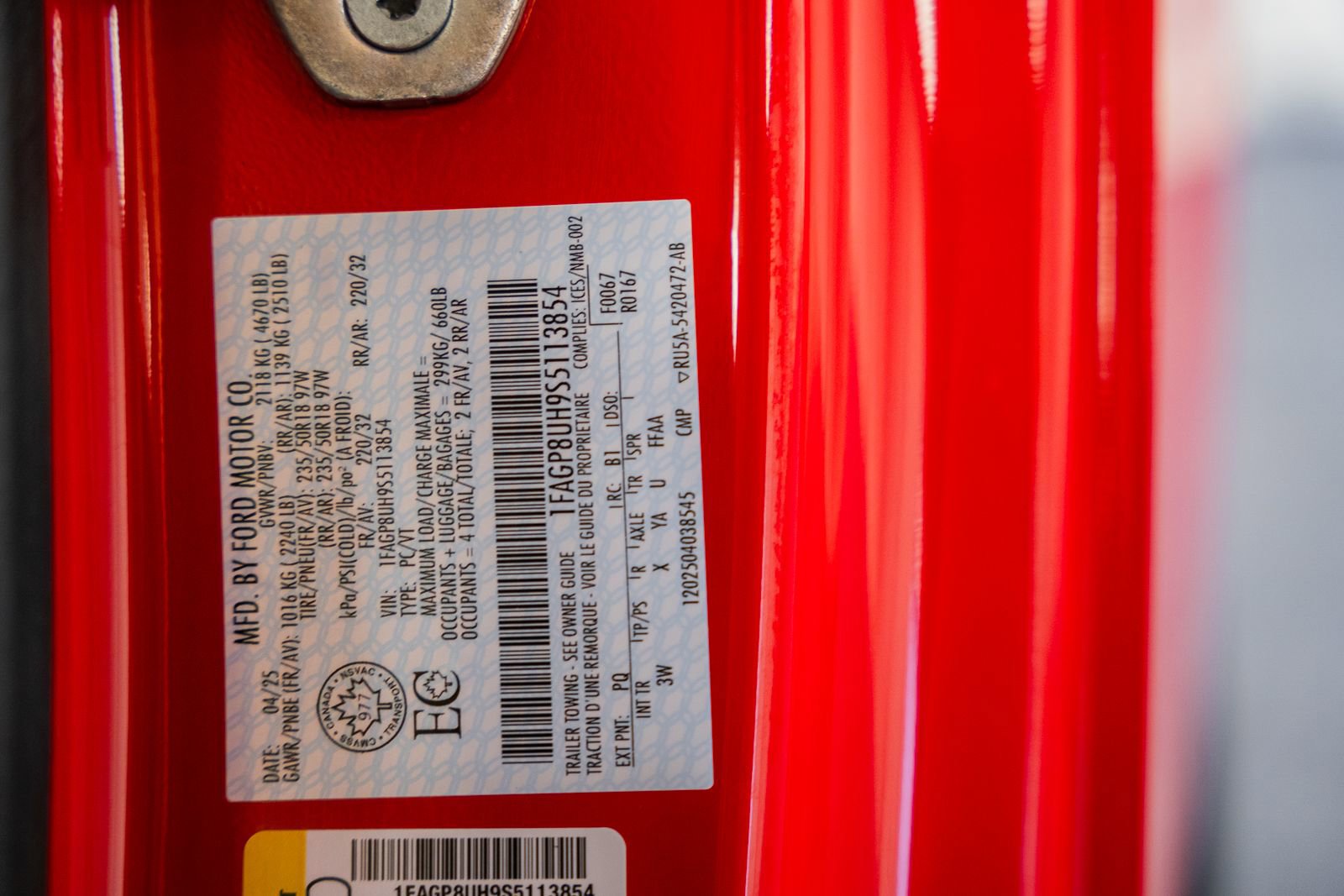 Certified 2025 Ford Mustang Premium image 38