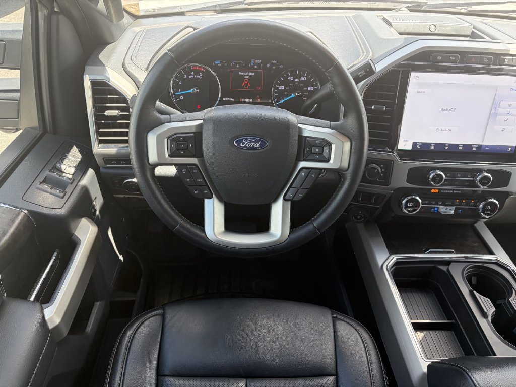 Certified 2022 Ford F250 Lariat w/ Tremor Off-Road Package AWD/4WD image 15