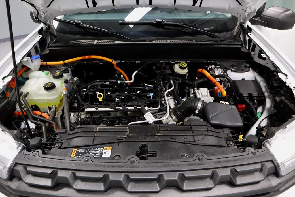 Certified 2024 Ford Maverick XL image 16