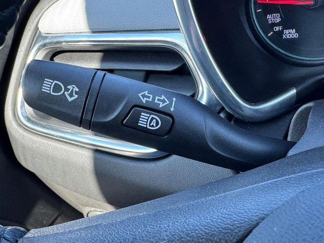 Used 2021 Chevrolet Equinox LT image 24